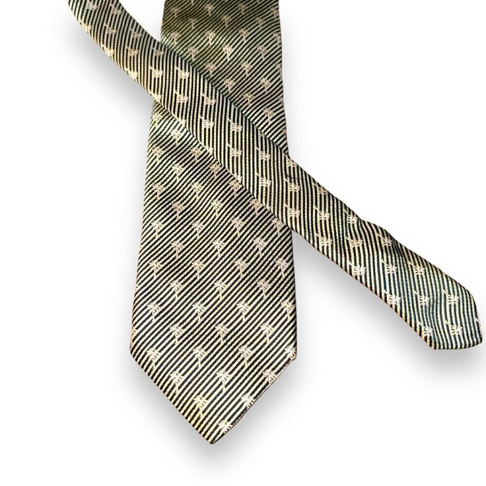 Yapre’ Tom James Green & White Stripe Handmade Silk Tie